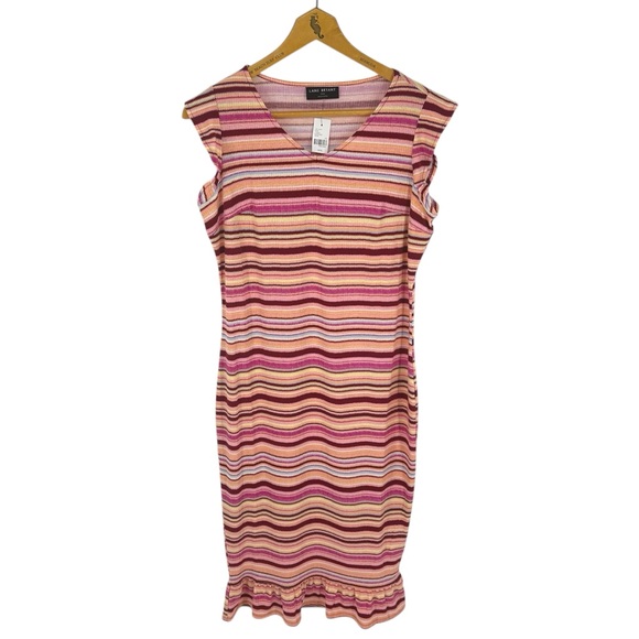 Lane Bryant Dresses & Skirts - NWT Lane Bryant Cap-Sleeve Ruffle Bodycon Dress Size 14/16